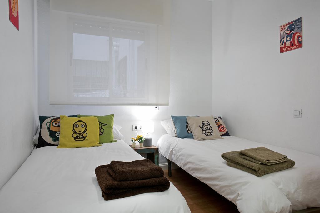 Urbanchicmalaga 3 Bedroom Spacious Quiet Historic Malaga Apt Екстер'єр фото