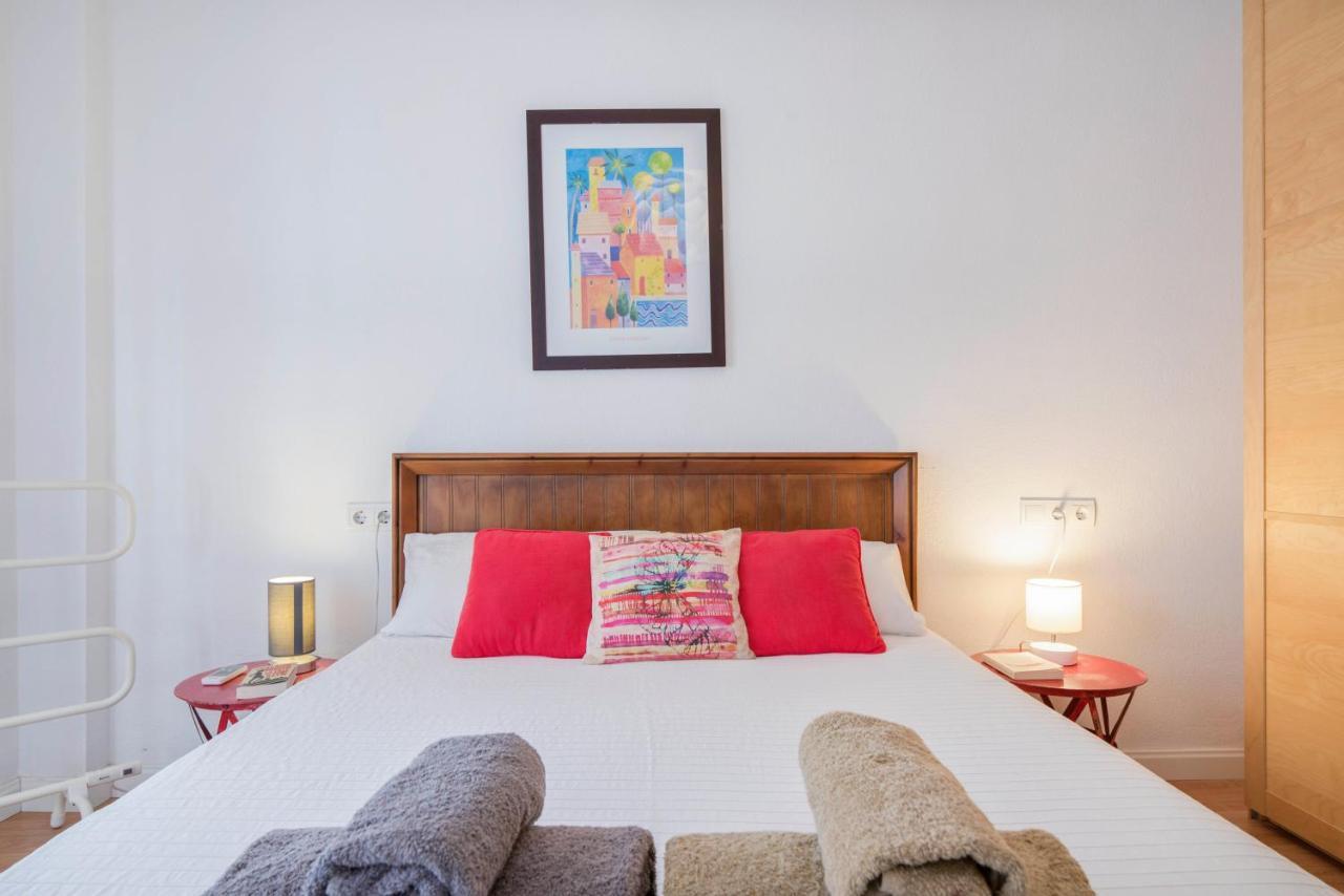 Urbanchicmalaga 3 Bedroom Spacious Quiet Historic Malaga Apt Екстер'єр фото