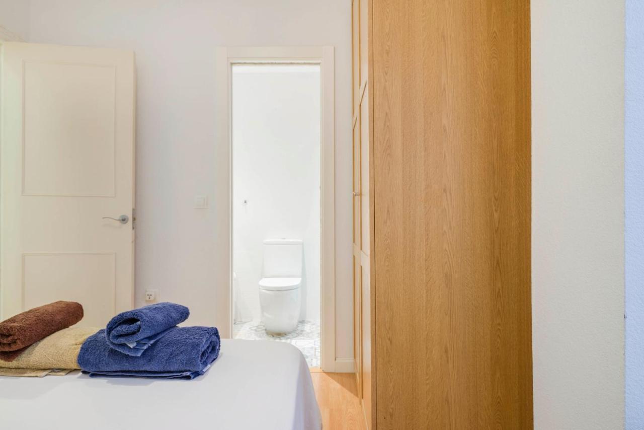 Urbanchicmalaga 3 Bedroom Spacious Quiet Historic Malaga Apt Екстер'єр фото